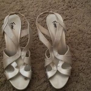 Fioni night heels 10